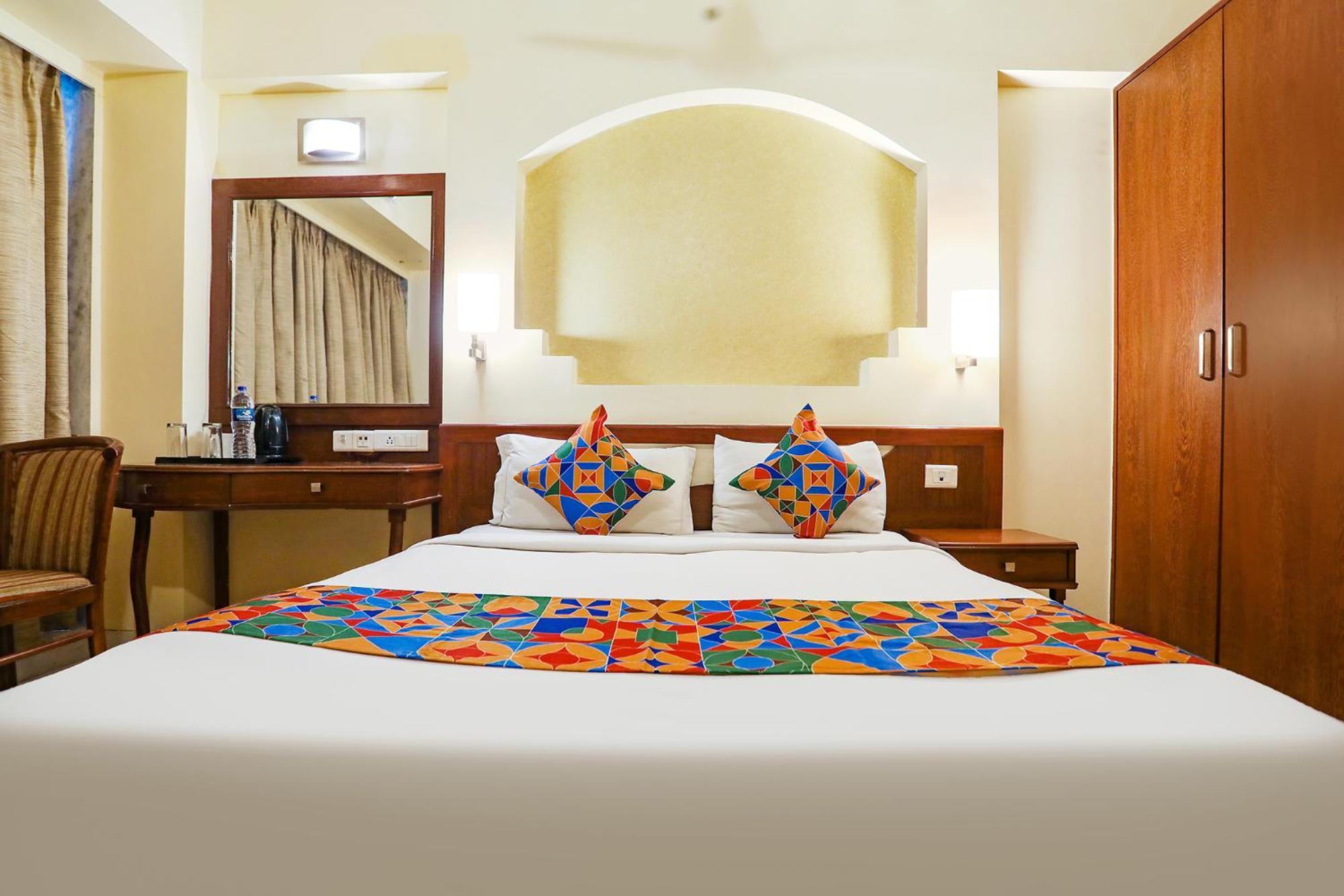 Fabhotel Shubhangan - Nr Bandra Мумбаи Экстерьер фото
